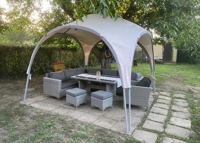 La Casa Del Case de vacanță Siófok